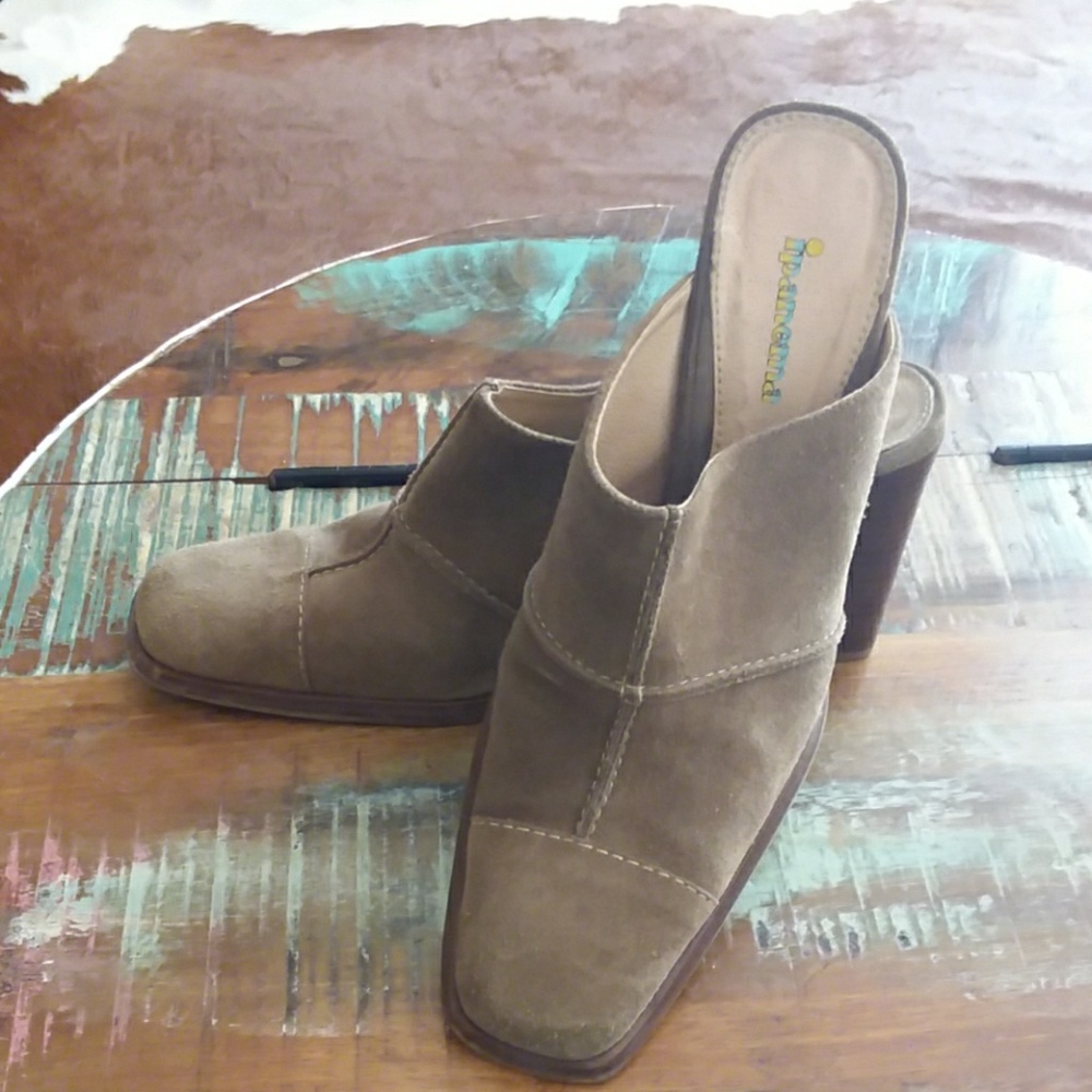 Size11 Suede Mule